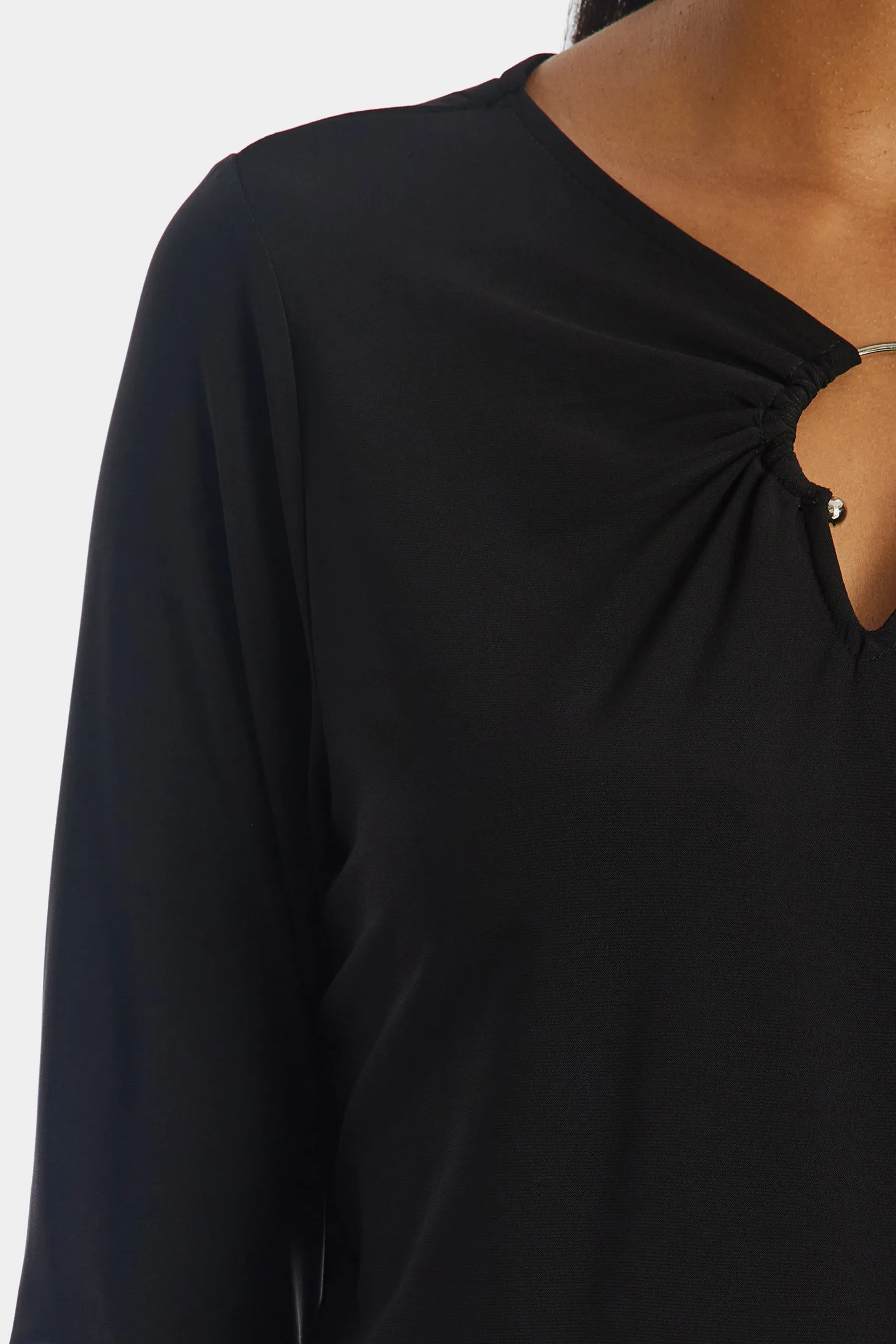 Hardware Keyhole Long Sleeve Top