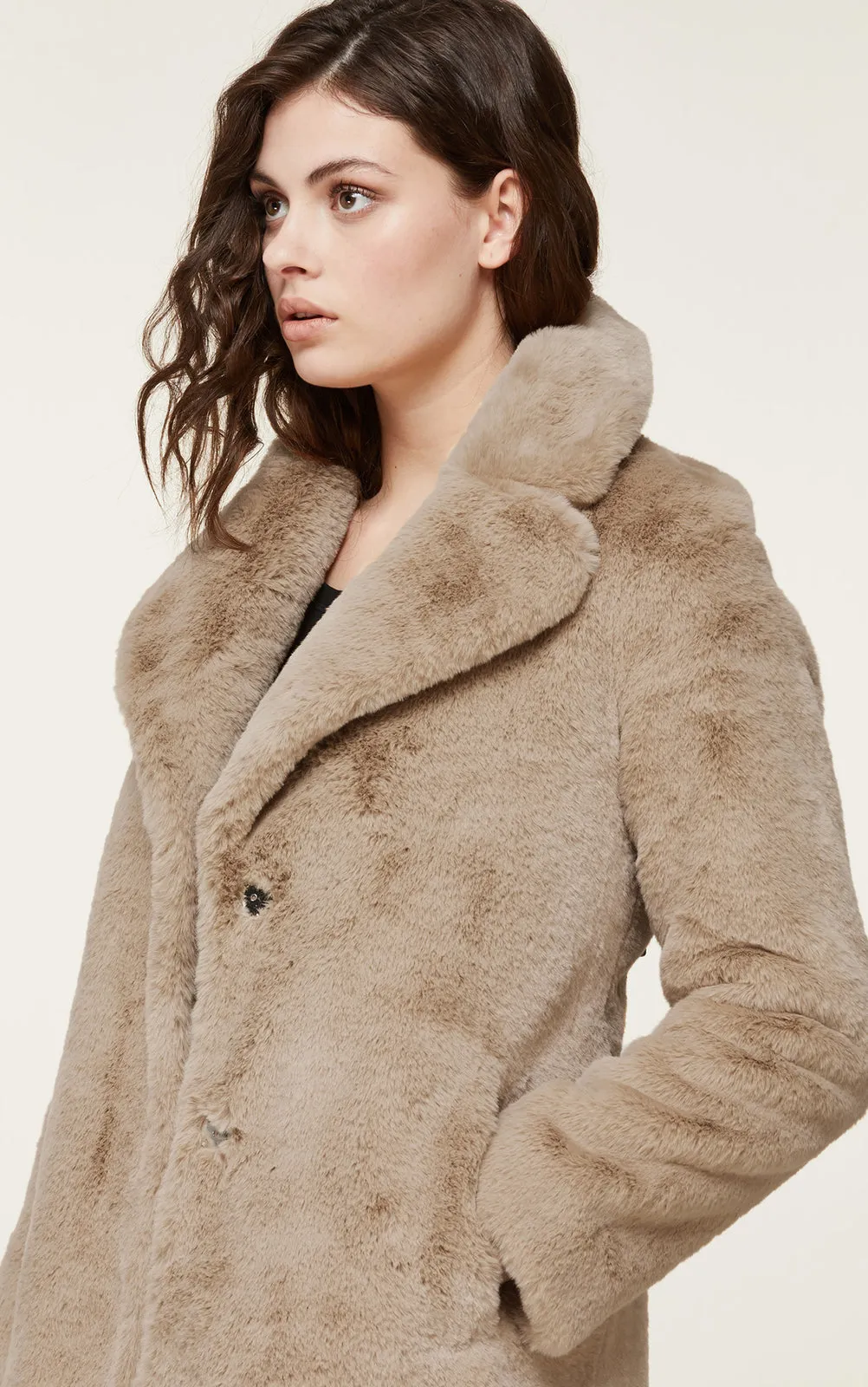 Soia & Kyo - Renada Faux Fur Coat in Honey