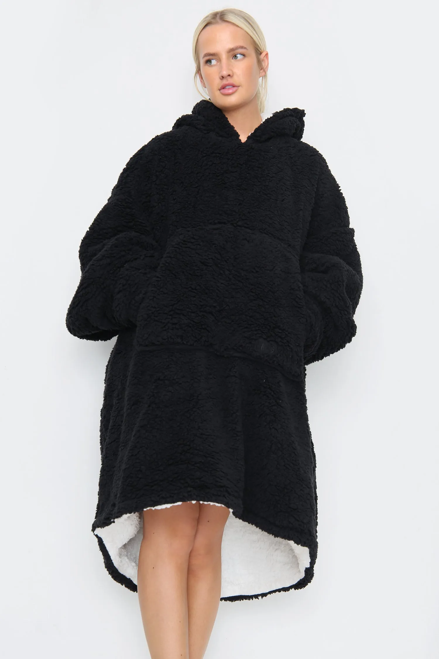 Teddy Hooded Blanket Charcoal