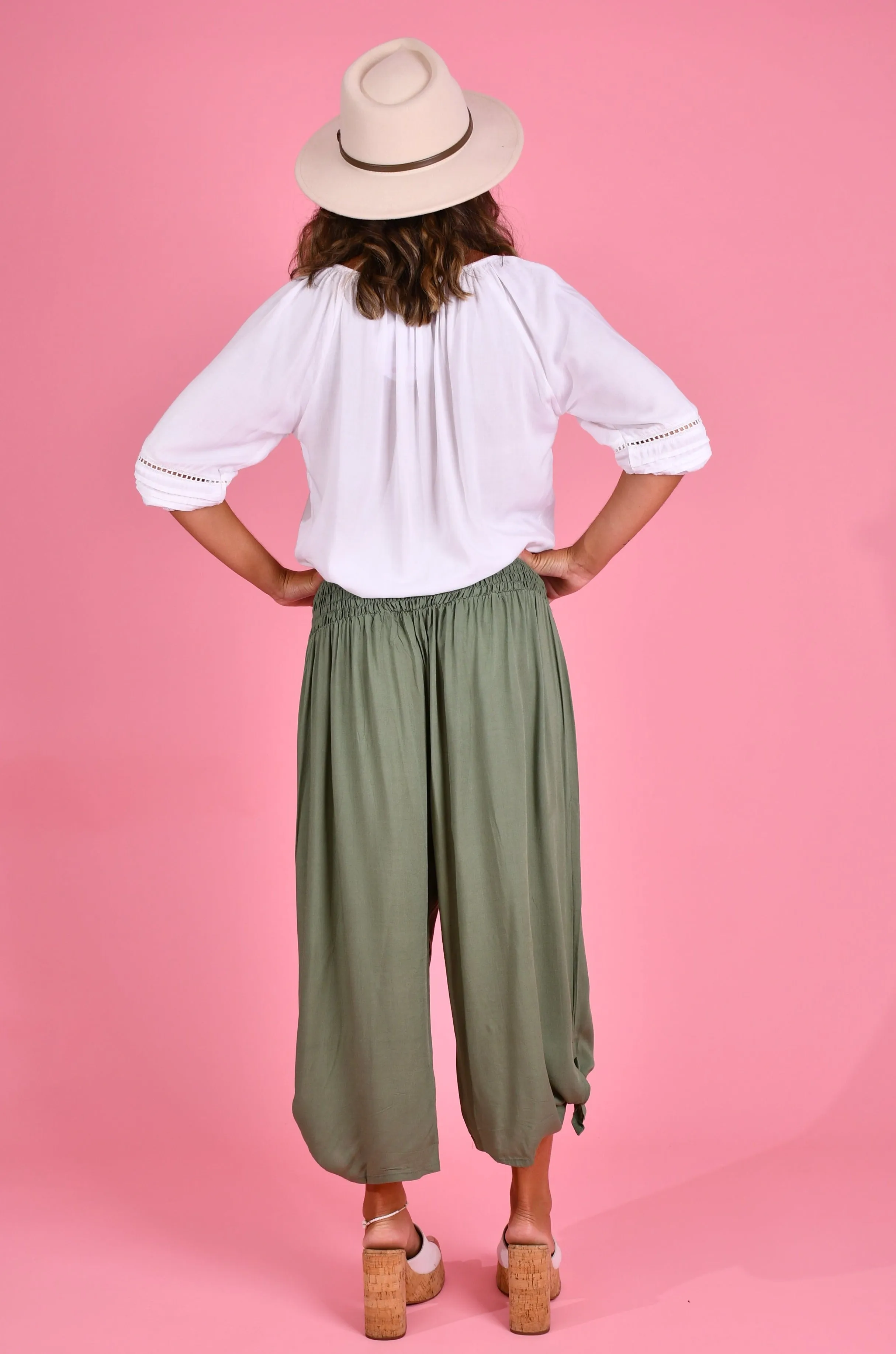 VBLP096 - 3/4 ROUCHED TIE PANTS XXL - SOFT KHAKI